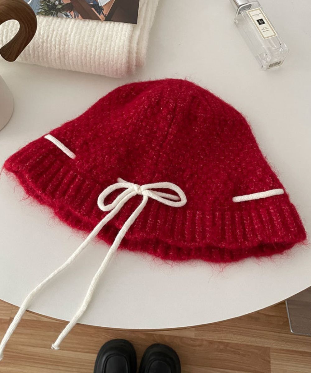 미카사의 빨간 스카프 — 사랑과 충성의 상징 ❤️